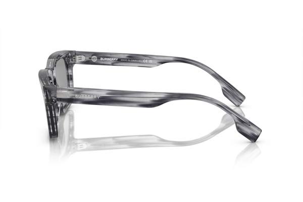 Burberry μοντέλο 4403 στο χρώμα 4097-1