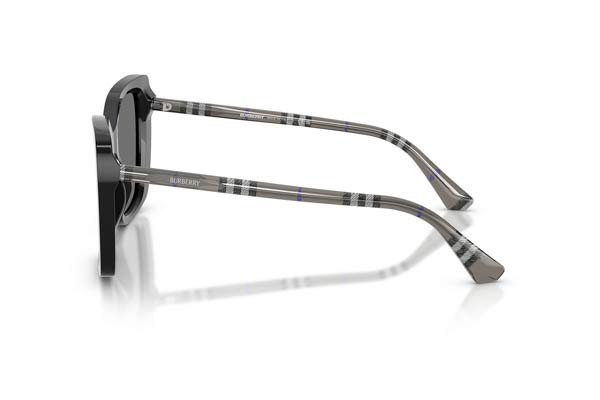 Burberry μοντέλο 4456 στο χρώμα 416581