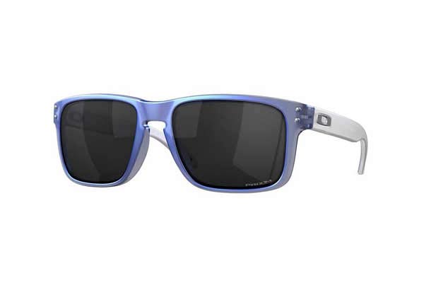 OAKLEY HOLBROOK 9102