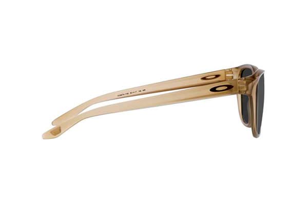 OAKLEY μοντέλο 9479 MANORBURN στο χρώμα 947917