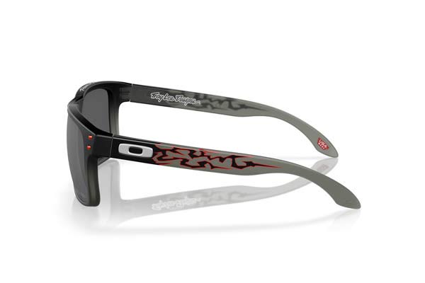 Oakley μοντέλο HOLBROOK 9102 στο χρώμα Z0