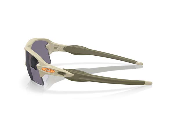 Oakley μοντέλο 9188 FLAK 2.0 XL στο χρώμα J2