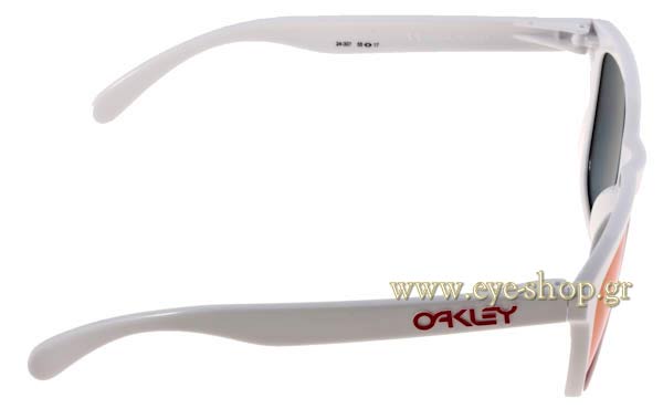 Oakley μοντέλο Frogskins 9013 στο χρώμα 24-307 ruby iridium