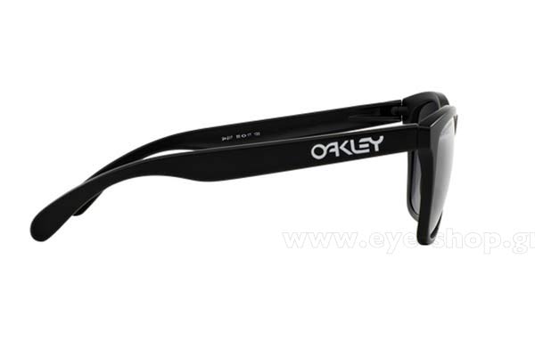 Oakley μοντέλο Frogskins 9013 στο χρώμα 24-297 Black iridium polarized