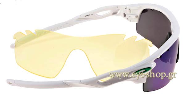 Oakley μοντέλο Radarlock στο χρώμα 9182 03 Polished White Jade Iridium - Yellow
