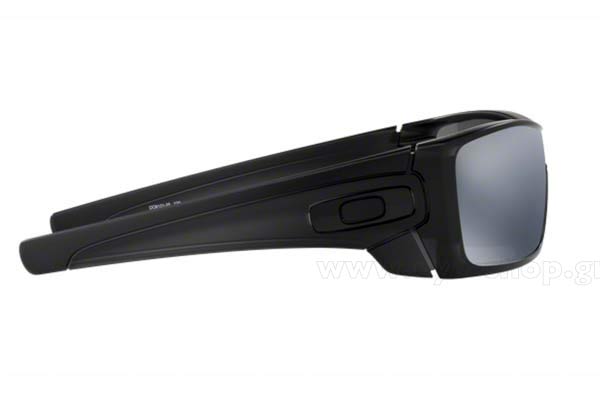 Oakley μοντέλο Batwolf 9101 στο χρώμα 35 Black Iridium Polarized