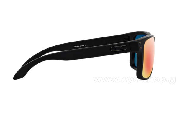 Oakley μοντέλο Holbrook 9102 στο χρώμα 51 Ruby Iridium Polarized