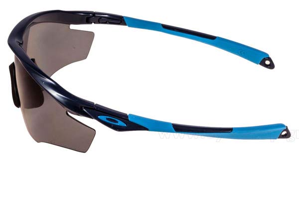 Oakley μοντέλο M2Frame 9212 στο χρώμα 07 Black - navu blue -  gray Polarized