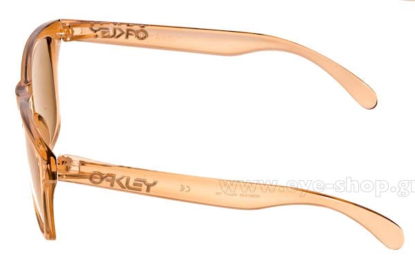 Oakley μοντέλο Frogskins 9013 στο χρώμα 03 Sepia Dark Grey