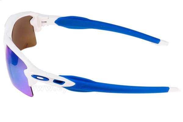 Oakley μοντέλο 9188 FLAK 2.0 XL στο χρώμα 20 White Sapphire Iridium