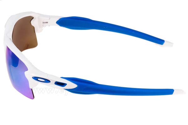 Oakley μοντέλο FLAK 2.0 XL 9188 στο χρώμα 20 White Sapphire Iridium