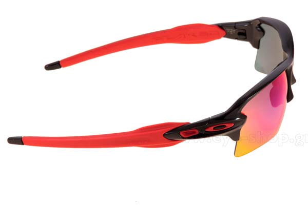 Oakley μοντέλο 9188 FLAK 2.0 XL στο χρώμα 24 Positive Red Iridium