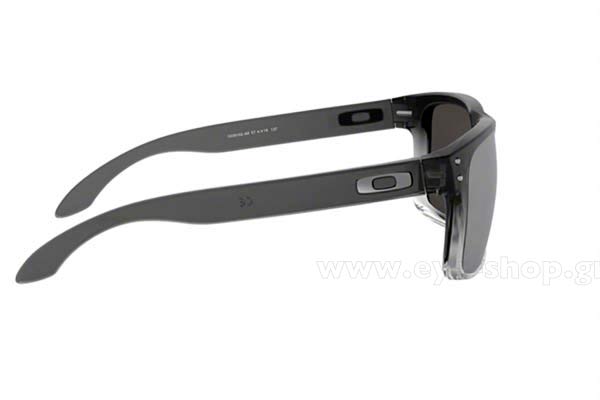 Oakley μοντέλο Holbrook 9102 στο χρώμα A9