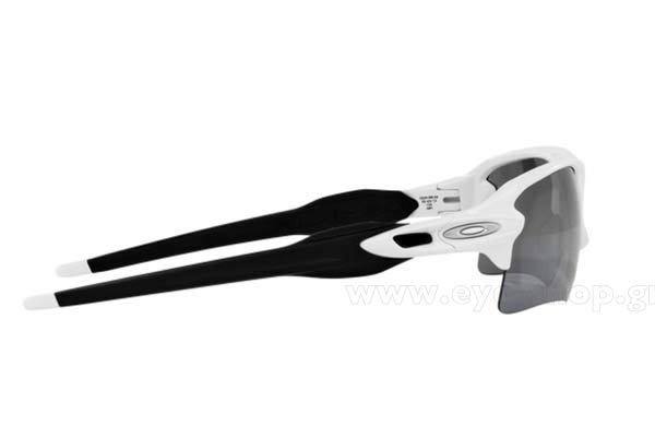 Oakley μοντέλο 9188 FLAK 2.0 XL στο χρώμα 54 Polished White Black Iridium