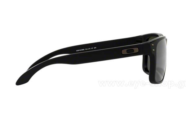 Oakley μοντέλο Holbrook 9102 στο χρώμα D6 Mt Black Prizm Black Polarized