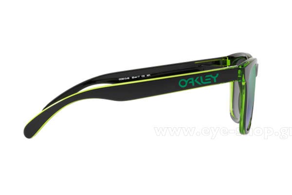 Oakley μοντέλο Frogskins 9013 στο χρώμα A8 Eclipse green Jade iridium