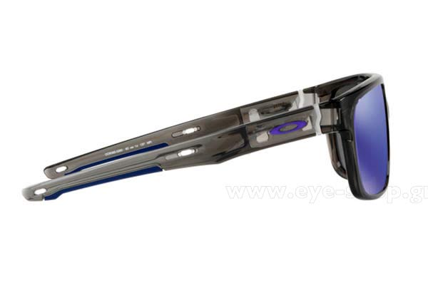 Oakley μοντέλο CROSSRANGE PATCH 9382 στο χρώμα 02 Grey Smoke Violet Iridium