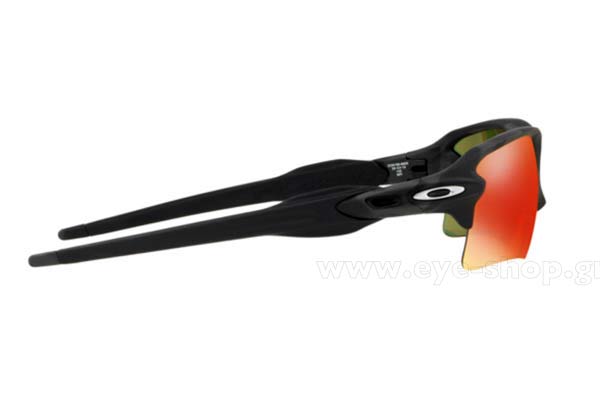 Oakley μοντέλο 9188 FLAK 2.0 XL στο χρώμα 86 Blk Camo Prizm ruby