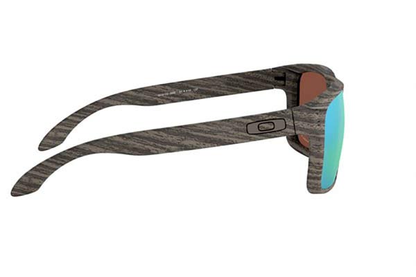 Oakley μοντέλο Holbrook 9102 στο χρώμα J9