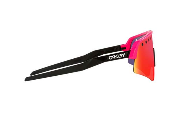 Oakley μοντέλο 9465 SUTRO LITE SWEEP στο χρώμα 07