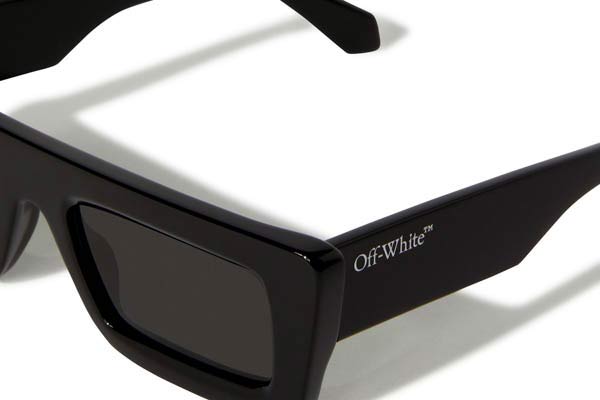 Off White μοντέλο ONTARIO στο χρώμα OERI136F24PLA0011007