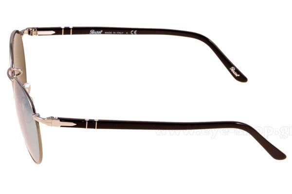 Persol μοντέλο 2388S στο χρώμα 103930