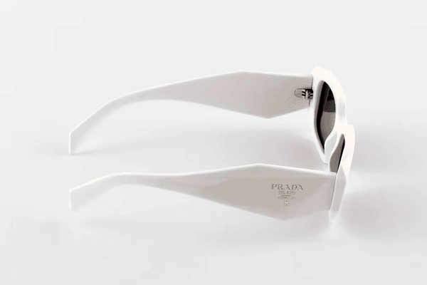 Prada 17WS
