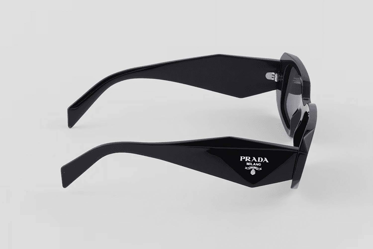 Prada 17WS