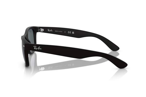 Rayban μοντέλο 2132 NEW WAYFARER στο χρώμα 622/R5