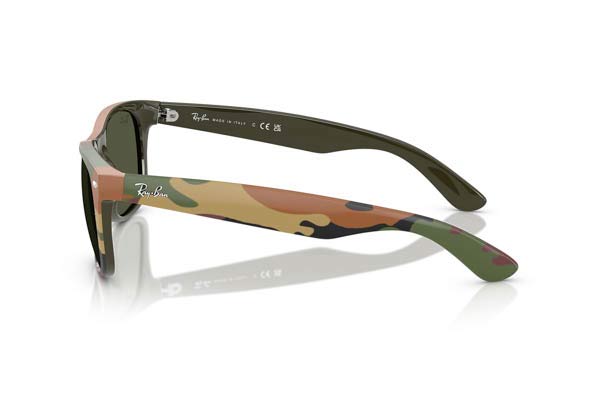 Rayban μοντέλο 2132 NEW WAYFARER στο χρώμα 682331