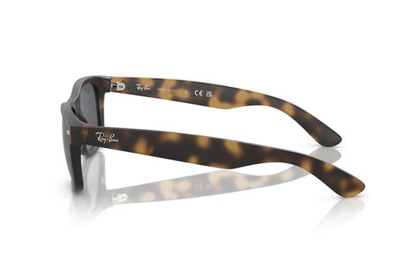 Rayban μοντέλο 2132 NEW WAYFARER στο χρώμα 865-B1